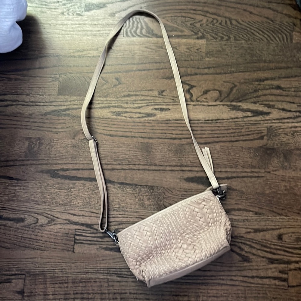 Day and Mood leather handbag with basket weave trim. Crossbody bag NEW